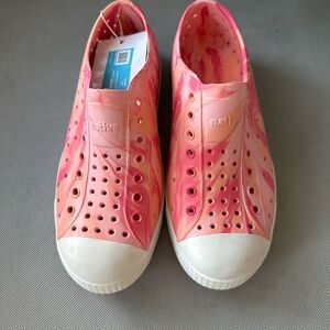 Native Jefferson Slip-On in Pink and Peach Marble